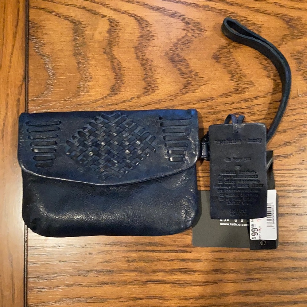 Beautiful leather wristlet navy by Latico